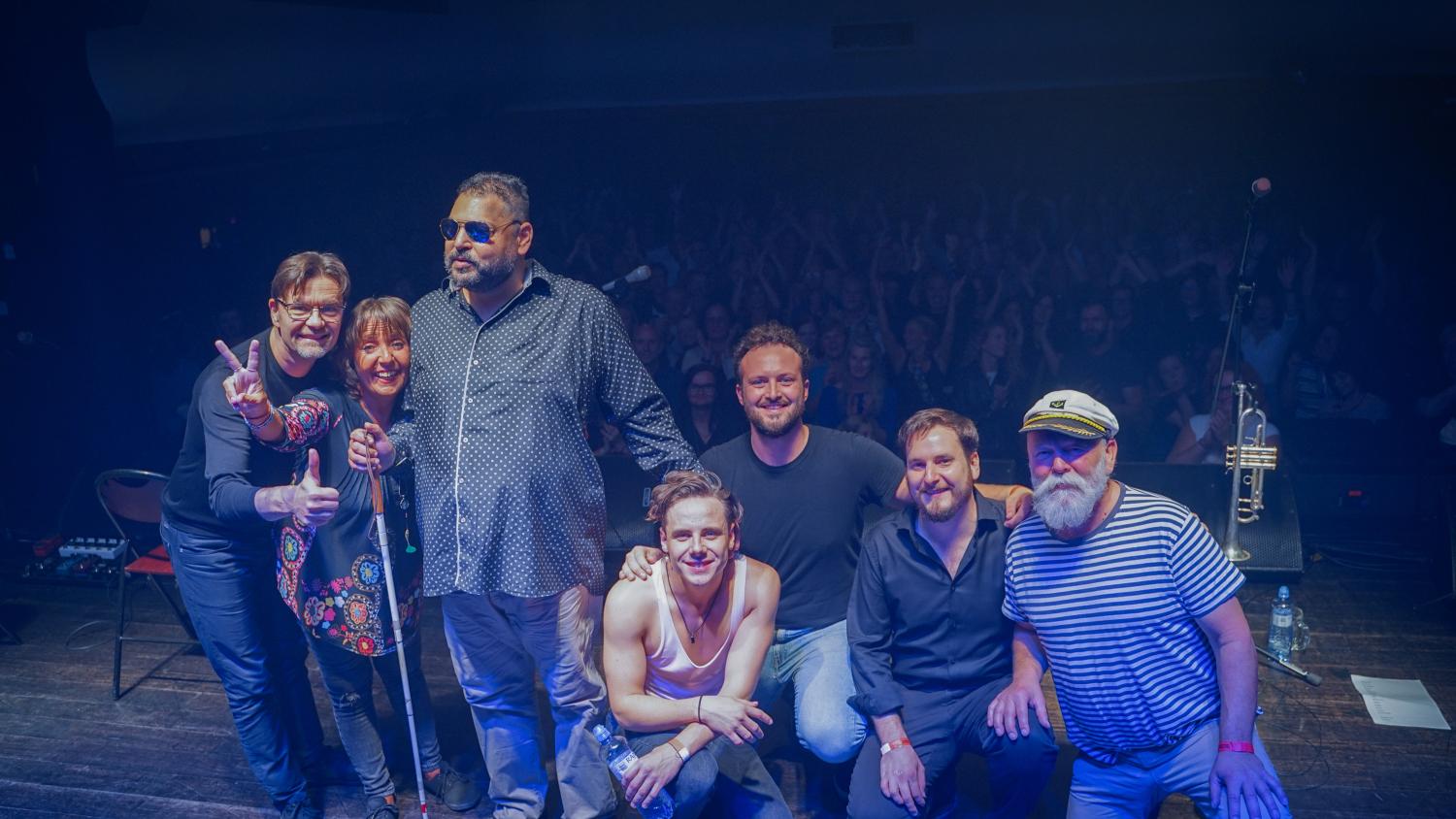 Bára Hrzánová & Condurango 