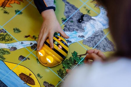 Festival - AI for All Praha: umělá inteligence hravě a srozumitelně