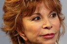 02_Isabel_Allende_Frankfurter_Buchmesse_2015_(cropped) (Jakub ŘEHÁK)