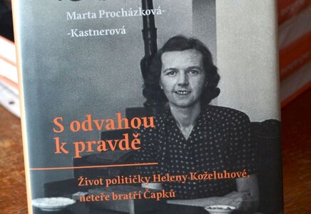 Literatura - Helena Koželuhová neteř bratří Čapků