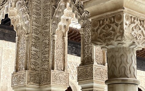 Přednáška - Alhambra a nasrovské umění