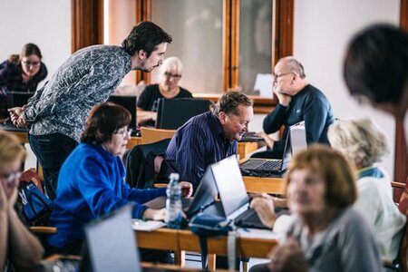Festival - AI for All Praha: umělá inteligence pro seniory