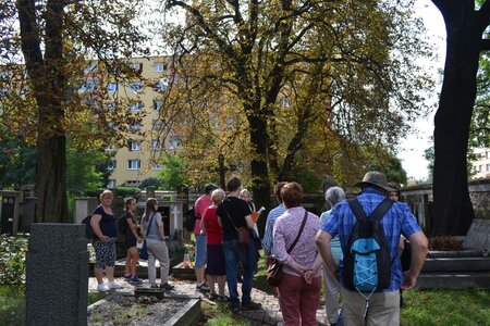 Setkání - Komentovaná procházka z Domu čtení do Malešic