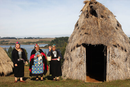 Přednáška - Mezi chilskými Mapuche