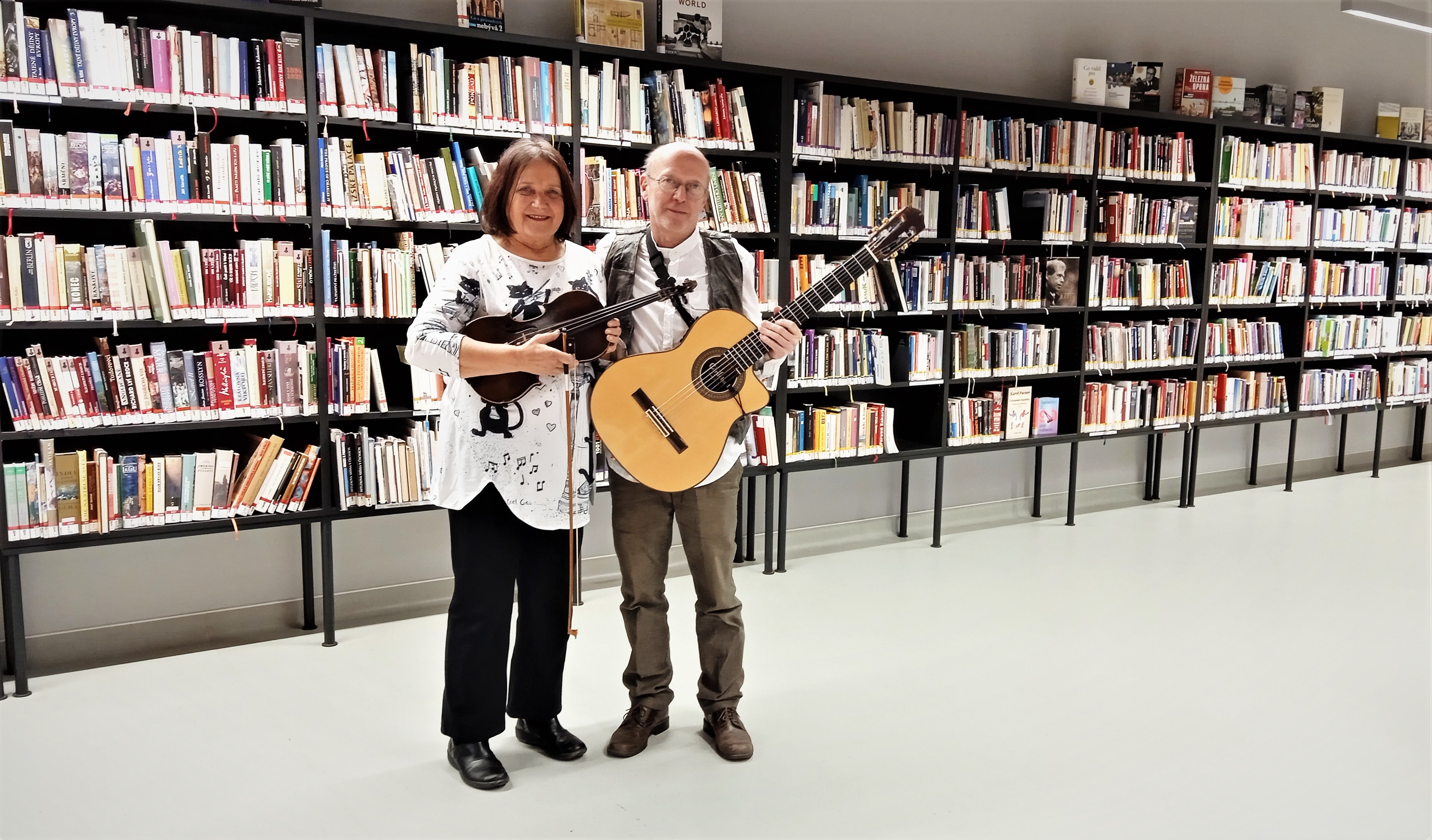 Jídlo a pití v písních