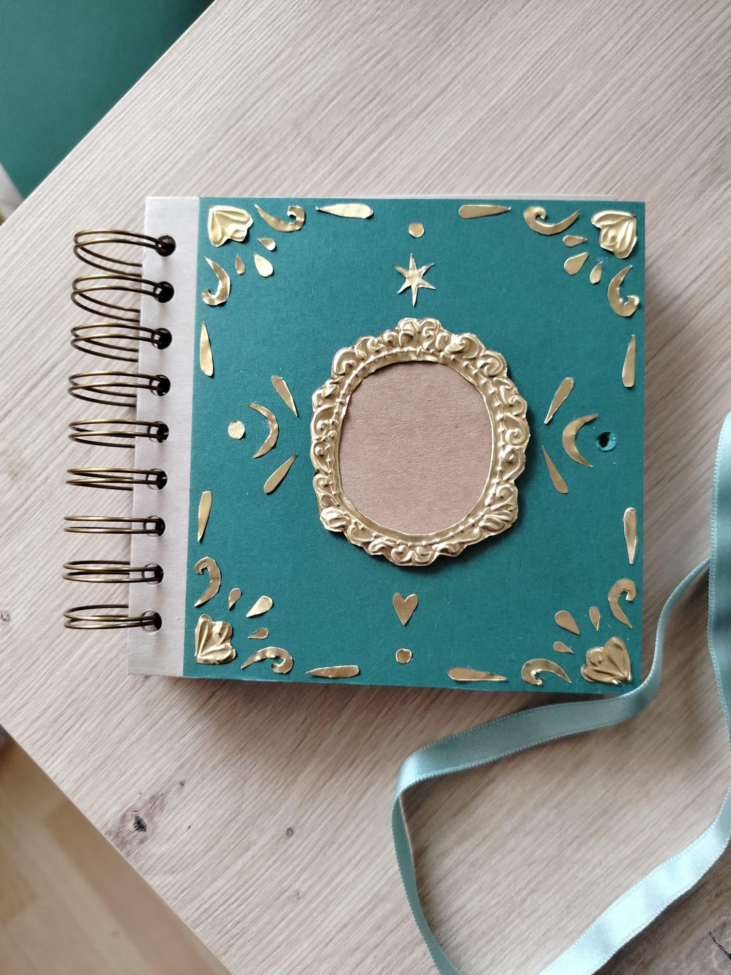 Tvoříme titulní stranu rodinného alba či kroniky