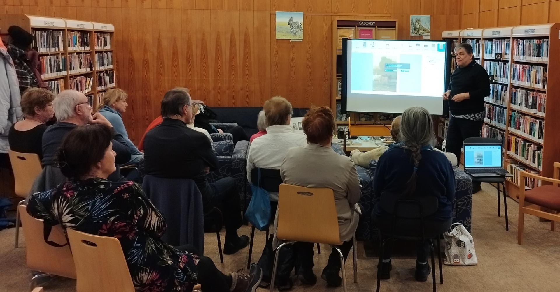 Eduard Petiška, Jarmila Loukotková