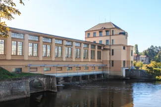 Vodní elektrárna Nymburk