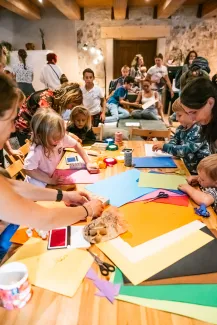 Z&nbsp;loňského ročníku festivalu, Mami, tati, dějou se věci, foto Martina Adler