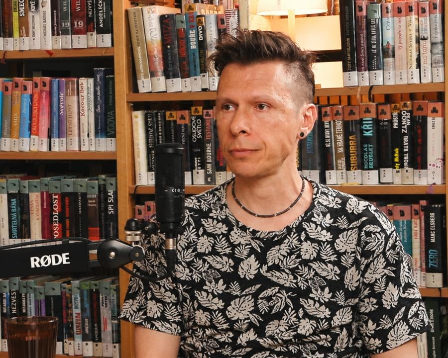 Pestrá země: Aleš Kauer